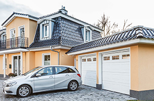 Garagentore bei Ihrem Meisterbetrieb und Spezialisten Martinez GmbH aus Karben